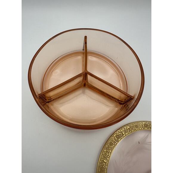 Pink Depression Glass 3 Section Gilt and Etched Top Dressing Table Box RARE! - Picture 4 of 8